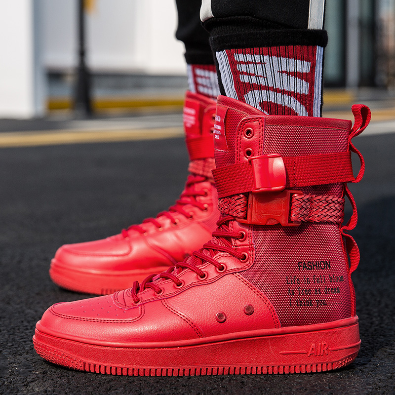 Men'S Paris Fashion Week - Novo Modelo de Sapatos da Semana
